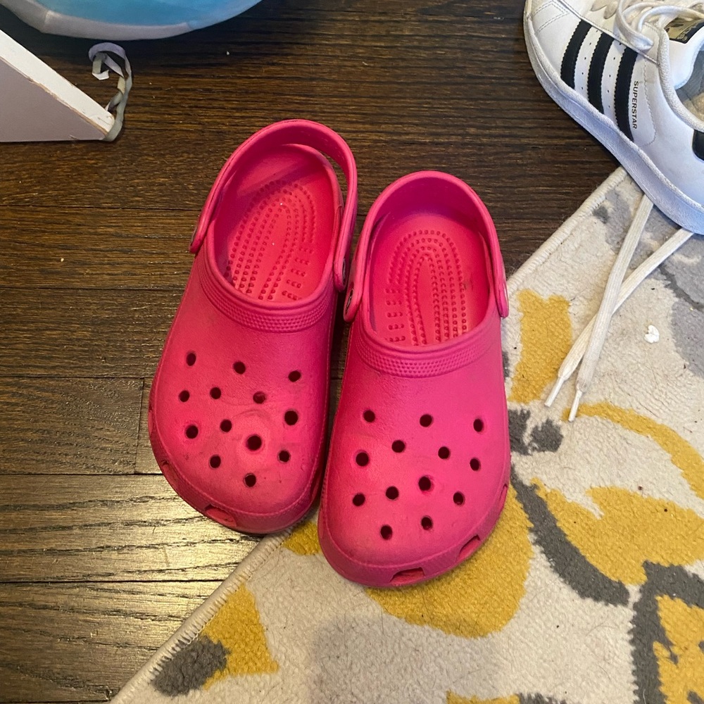 Size 3 crocs